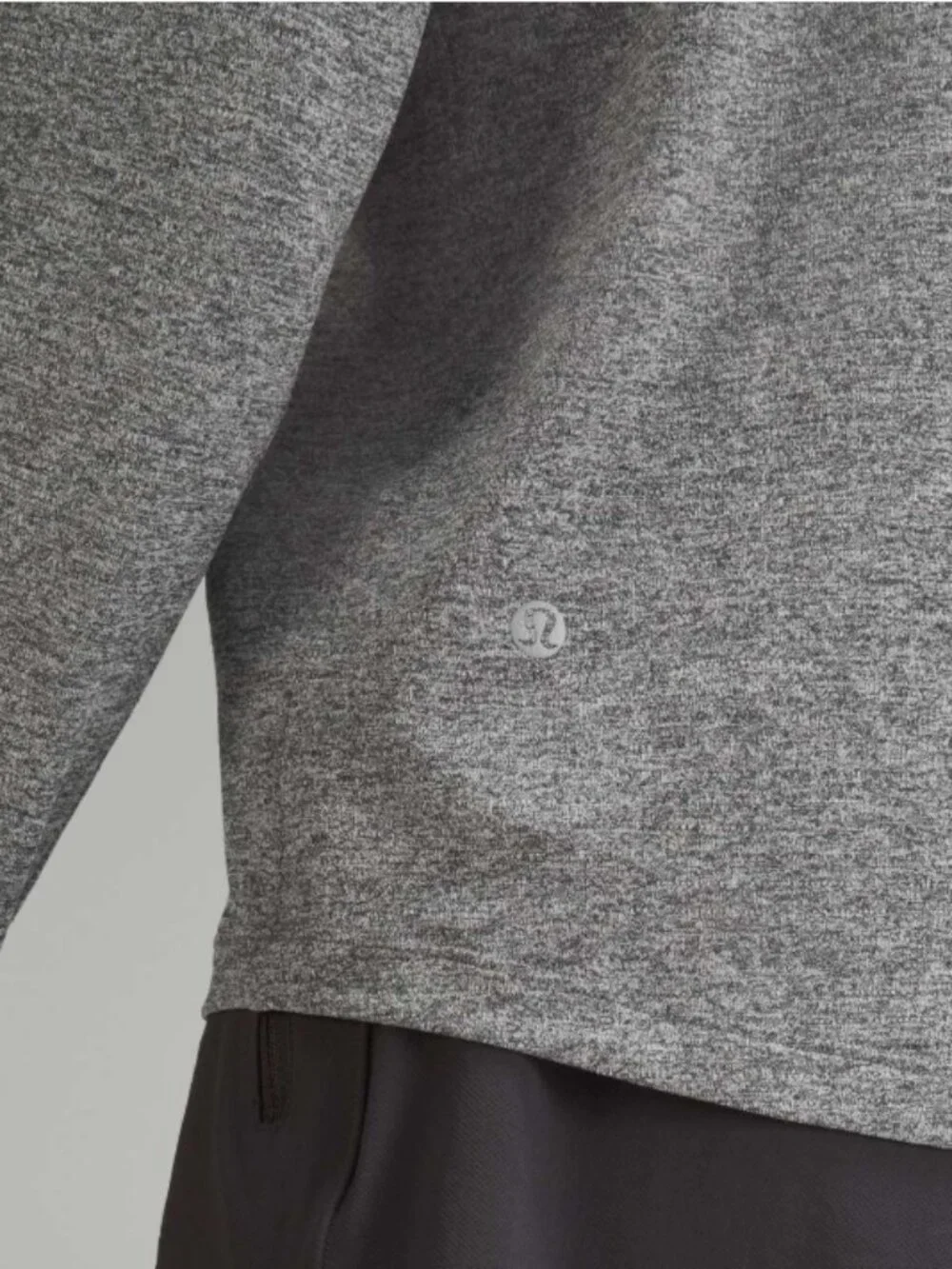NWT Lululemon License to Train Classic-Fit Long Sleeve Heathered Black Size 4